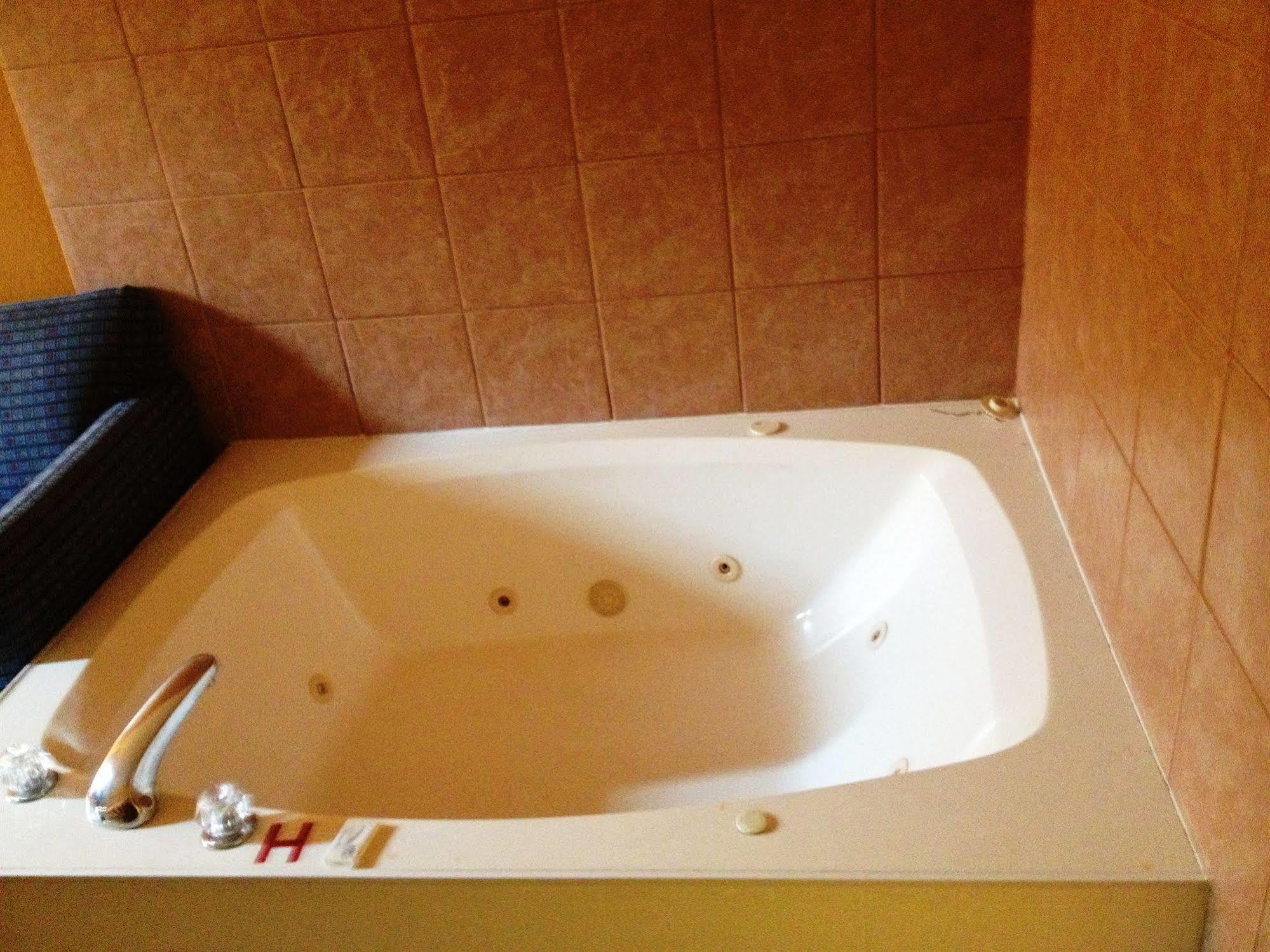 Real Value Inn 孟菲斯 外观 照片
