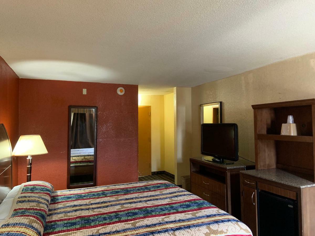 Real Value Inn 孟菲斯 外观 照片